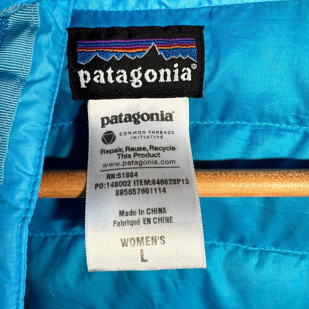 Patagonia Women's Down Sweater - Picture 4 of 5